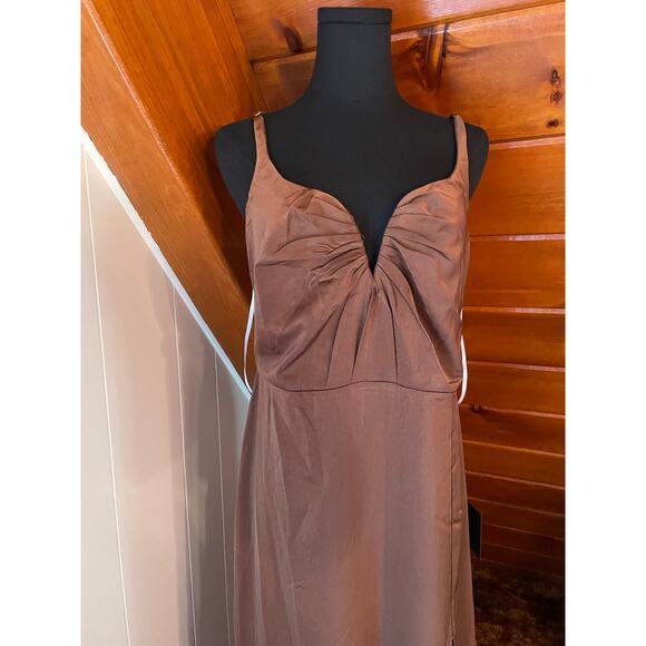 Lulus Lovely Drama Brown Satin Sleeveless A-Line Maxi Dress NWT sz L - Picture 6 of 11